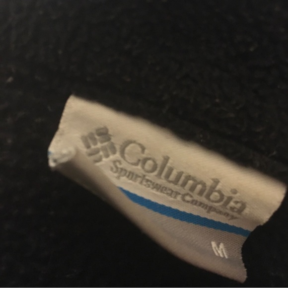 NWOT Women’s West Bend, Columbia, Full Zip, Fleece Jacket in Black! - Picture 3 of 4